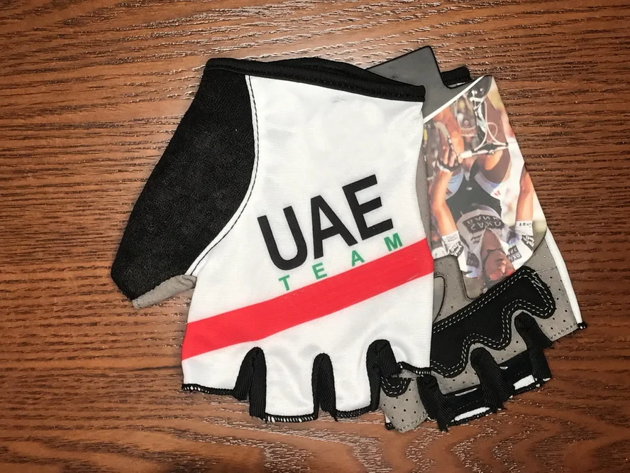 Mountain Biking Uae - 2020 UAE 팀 스포츠 하프 핑거